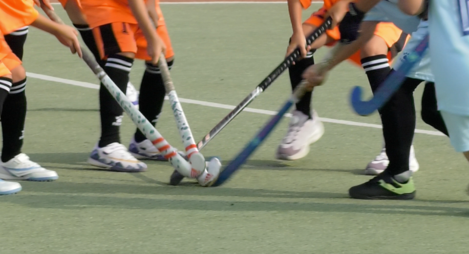 bnEJU, 六人制竞赛