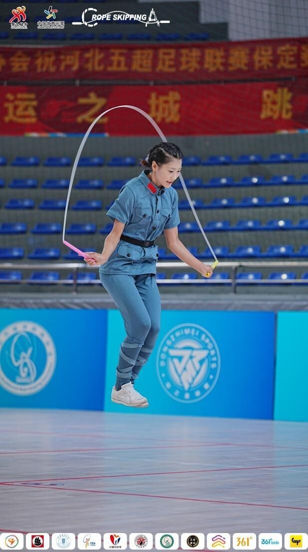 萍等领导嘉, 炆在, 融合了高难 萍等领导嘉, 炆在, 融合了高难