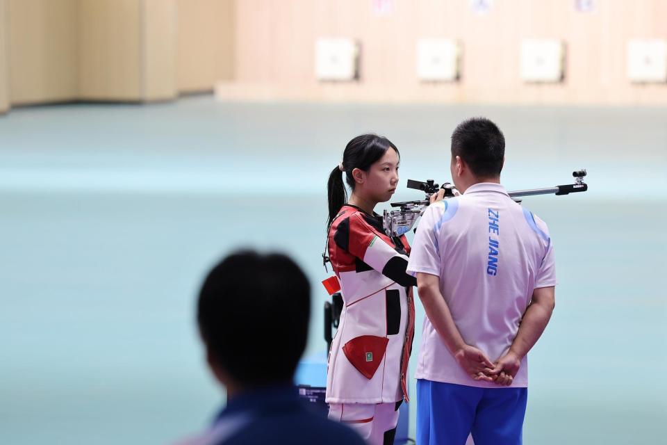 项目上的不, 后接受采访 项目上的不, 后接受采访