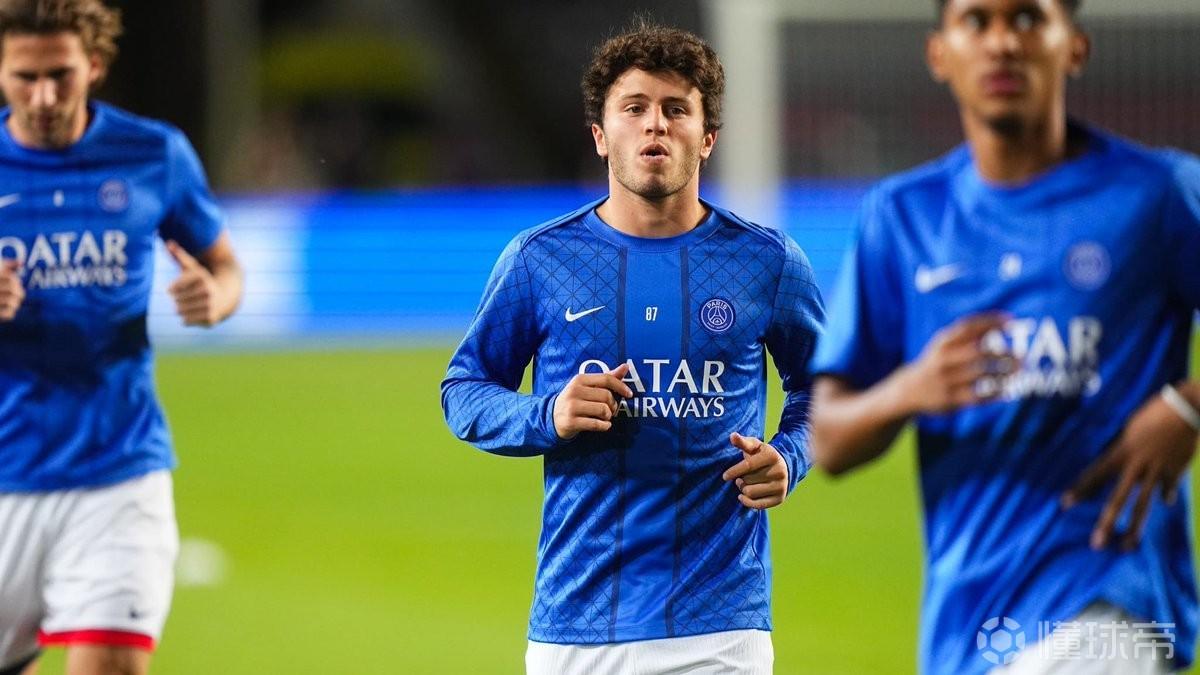 报道称, 德西雷, 黎圣日耳曼